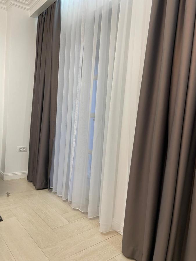 Luxury City Studios Куртя-де-Арджеш Екстер'єр фото